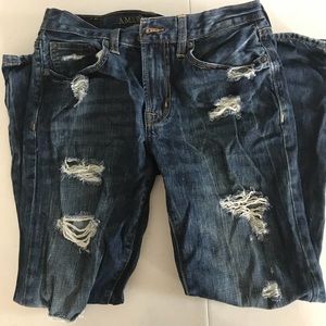 Destroyed denim jeans